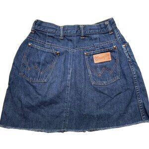 VTG 60s Wrangler Jean Mini Skirt Raw Hem Women’s S Misses 11-12 Mid Rise Retro